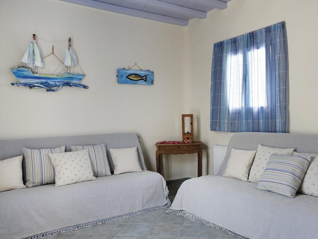 Gt Luxury Suites Ornos  Exteriér fotografie